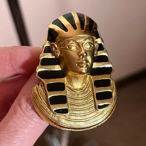 Vintage 1970's Erwin Pearl Egyptian Tutankhamun Mask Heavy Mobwife Brooch